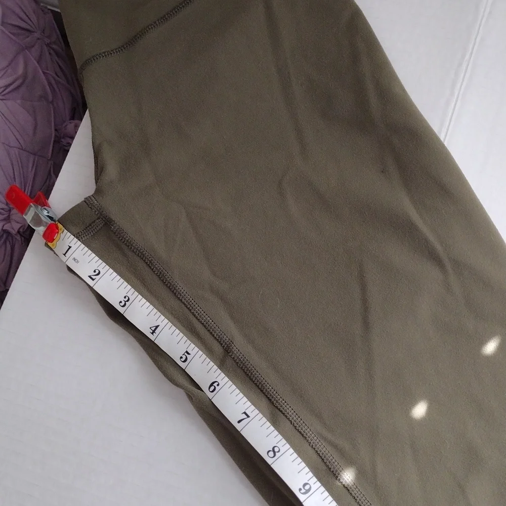 Lululemon Olive Green High-Waisted Leggings S